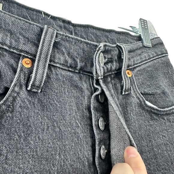 LEVI’S Washed Black 501’s Button Fly Straight Leg Jeans 36200-0014 Crop W24 L26 - Picture 4 of 15